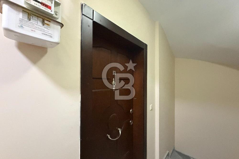 Karşıyaka Yalı Mahallesi’nde Ebeveyn Banyolu Ferah 2+1 Kiralık