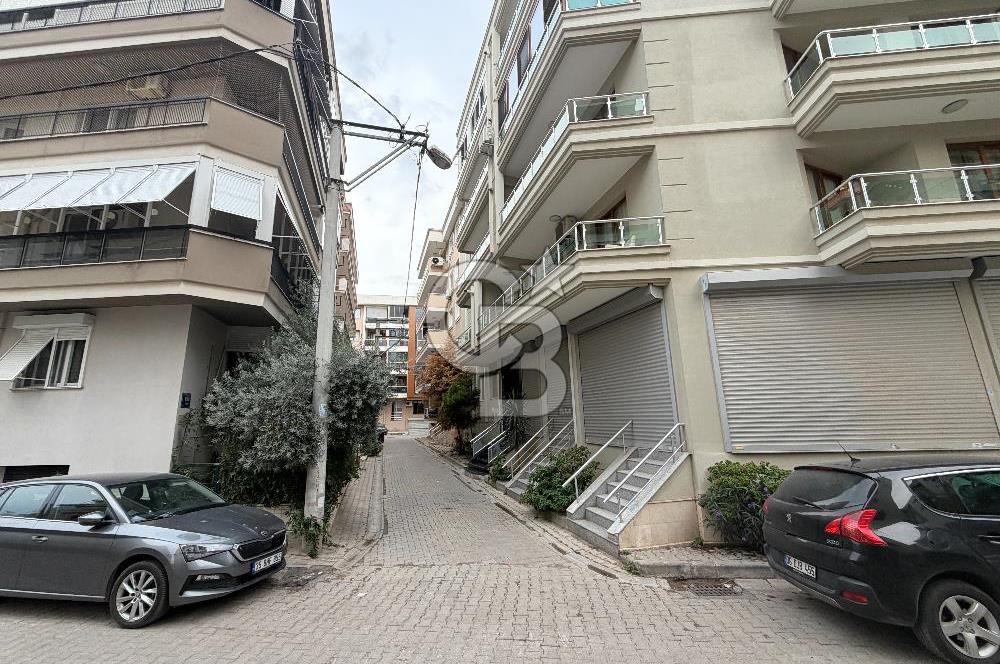 Karşıyaka Yalı Mahallesi’nde Ebeveyn Banyolu Ferah 2+1 Kiralık