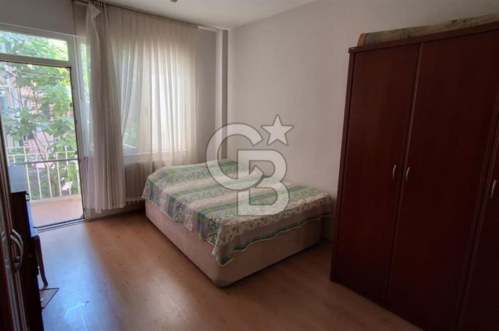 Kadıköy Rasimpaşa'da Kiralık Eşyalı 2+1 Balkonlu Daire