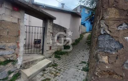 BEYKOZ'DA 3 KATLI MÜSTAKİL EV
