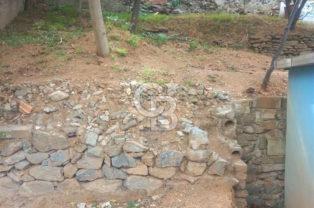 BEYKOZ'DA 3 KATLI MÜSTAKİL EV