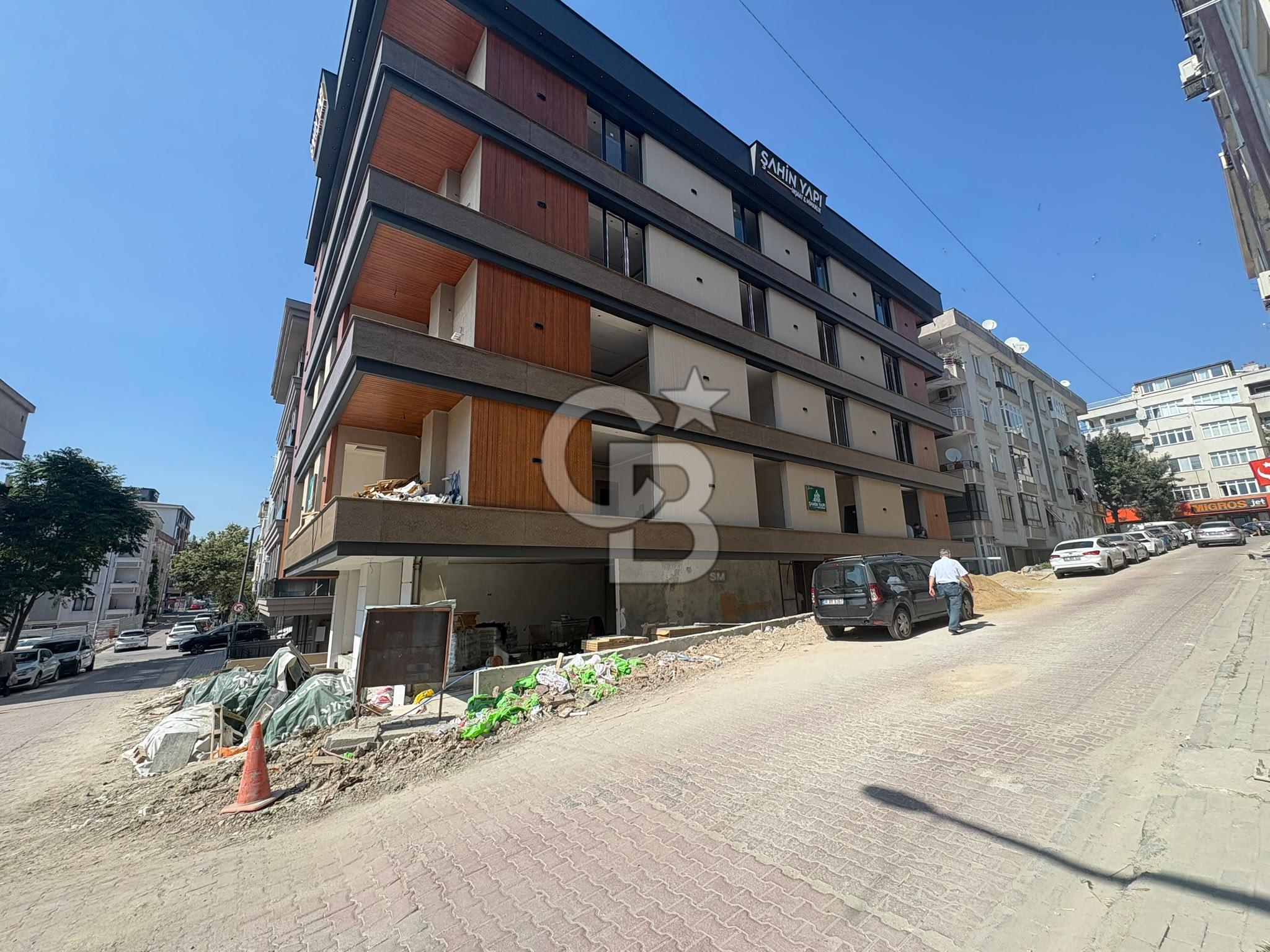 Avcılar Denizköşklerde Metrobüse Yakın Sıfır Binada 60 M² 1+1