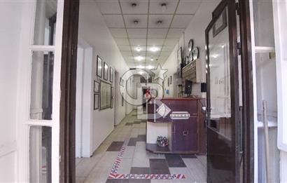 İzmir Konak Basmane Satılık 700 m² Komple Bina