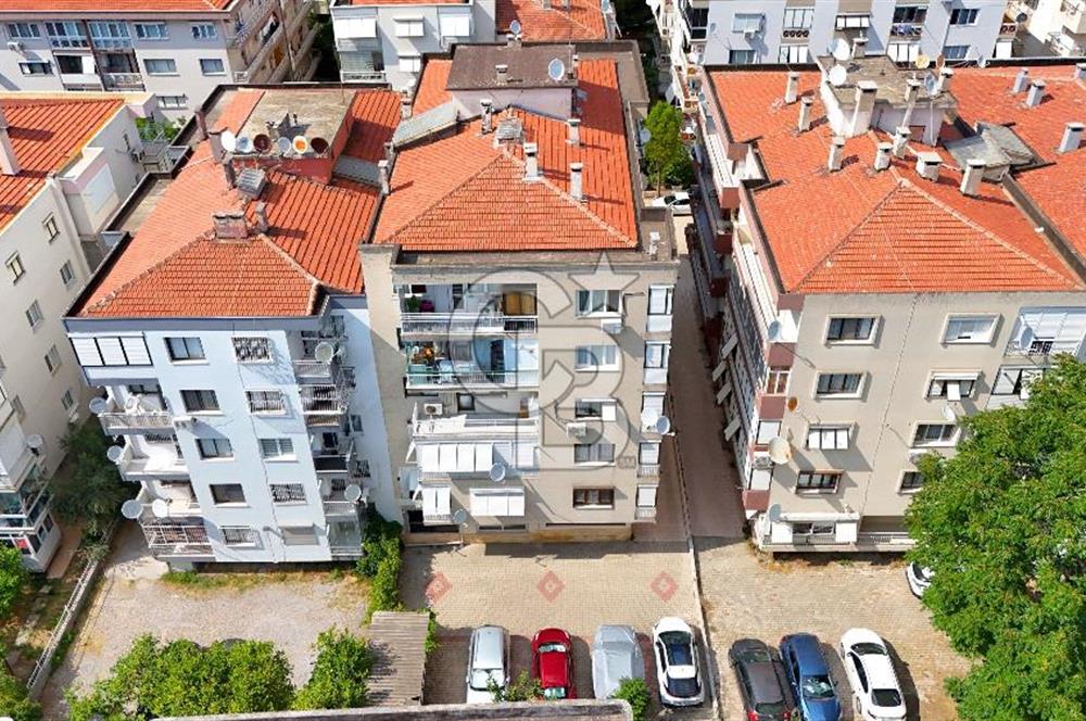  Karşıyaka Bahçelievler’de  3+1 tadilatlı Kiralık Daire