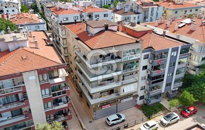  Karşıyaka Bahçelievler Full Tadilatlı 3+1 Satılık Daire