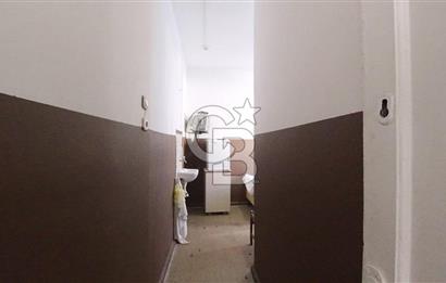 İzmir Konak Basmane Satılık 700 m² Komple Bina