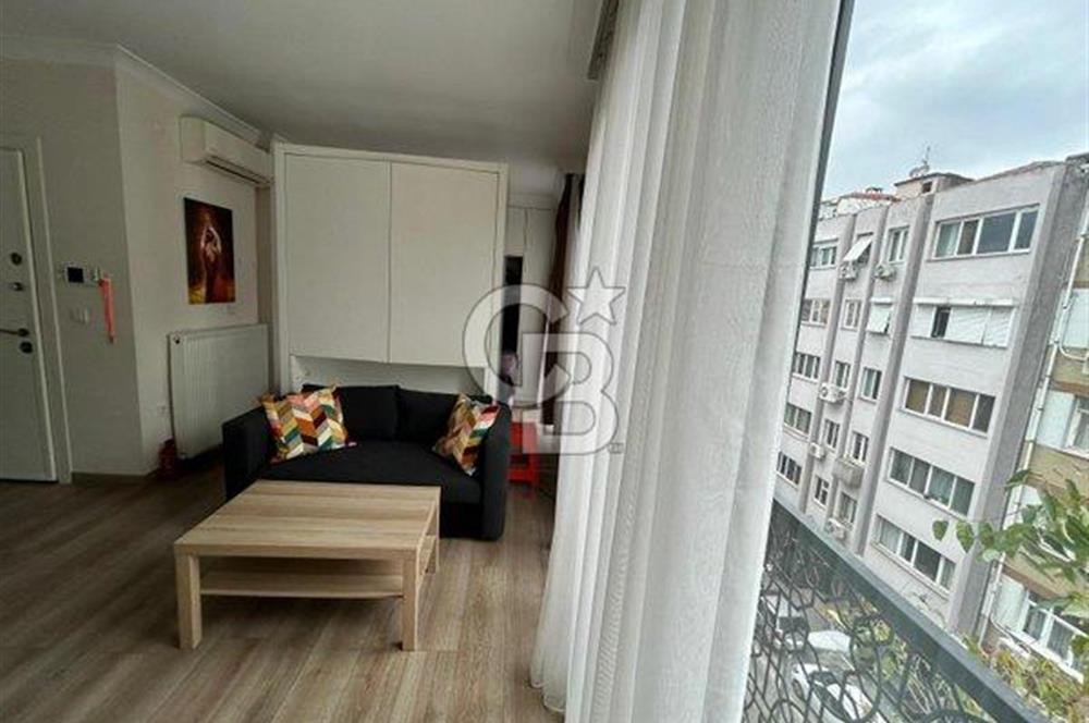 Moda'da yeni eşyalı 1+1 kombili daire