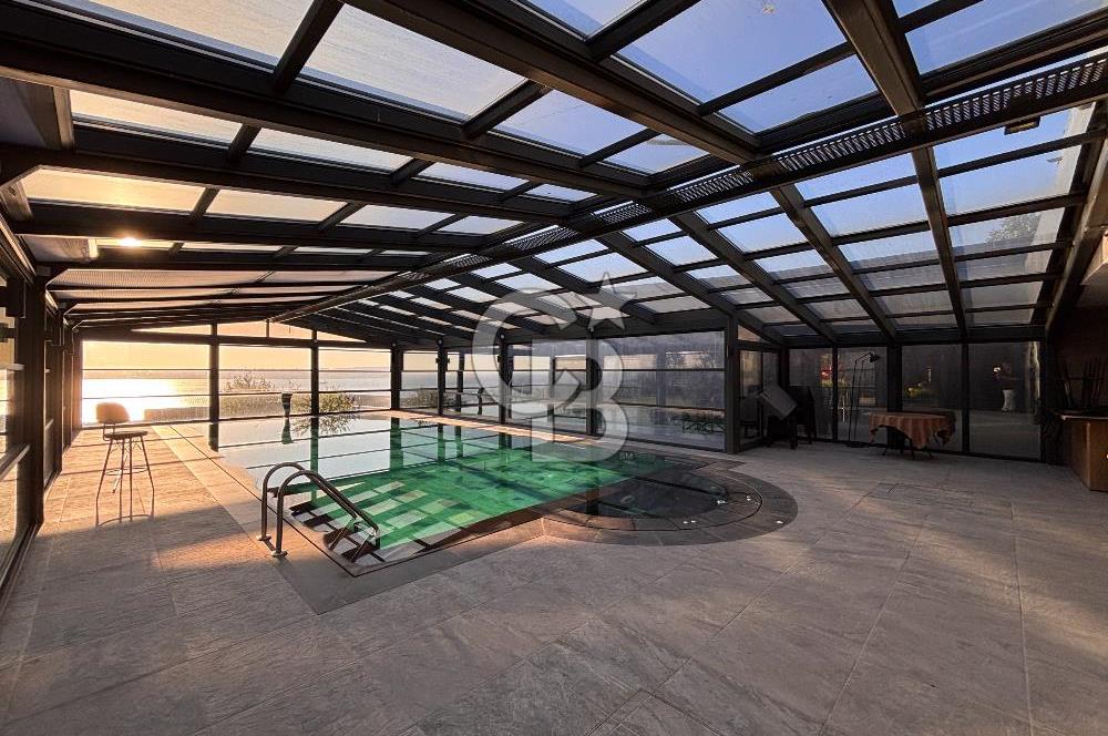 GÜRPINAR'DA 1800m2 PANORAMİK MANZARALI ÖZEL YAŞAM KOMPLEKSİ