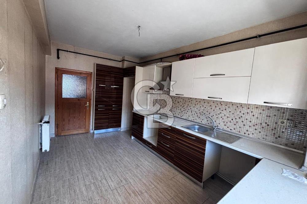 CB NET GAYRİMENKUL'DEN MEYDANA YÜRÜME MESAFESİNDE KİRALIK DAİRE