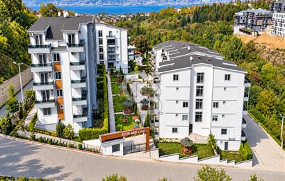 BAŞİSKELE ALTINVADİ SİTESİNDE SATILIK 3+1 GENİŞ DUBLEKS DAİRE