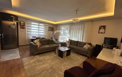 Seferihisar Merkezde Satılık Bahçeli Lüks İkiz Villa