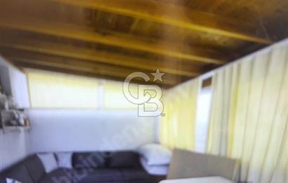Seferihisar Merkezde Satılık Bahçeli Lüks İkiz Villa