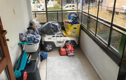 ALİAĞA YENİ MAHALLEDE HASTANE YANI 2+1 SATILIK DAİRE