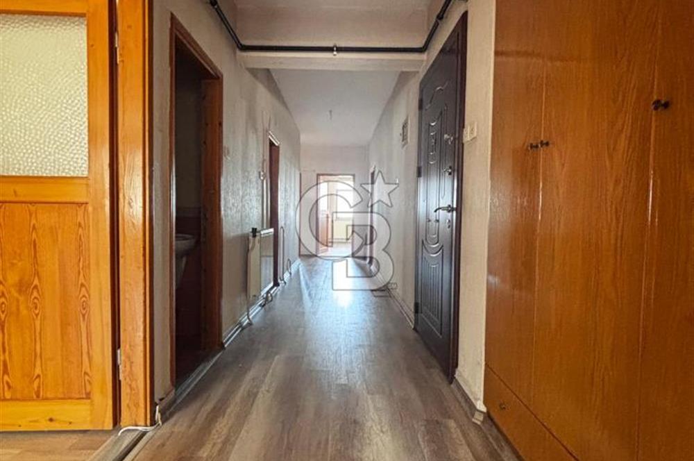 CB NET GAYRİMENKUL'DEN MEYDANA YÜRÜME MESAFESİNDE KİRALIK DAİRE