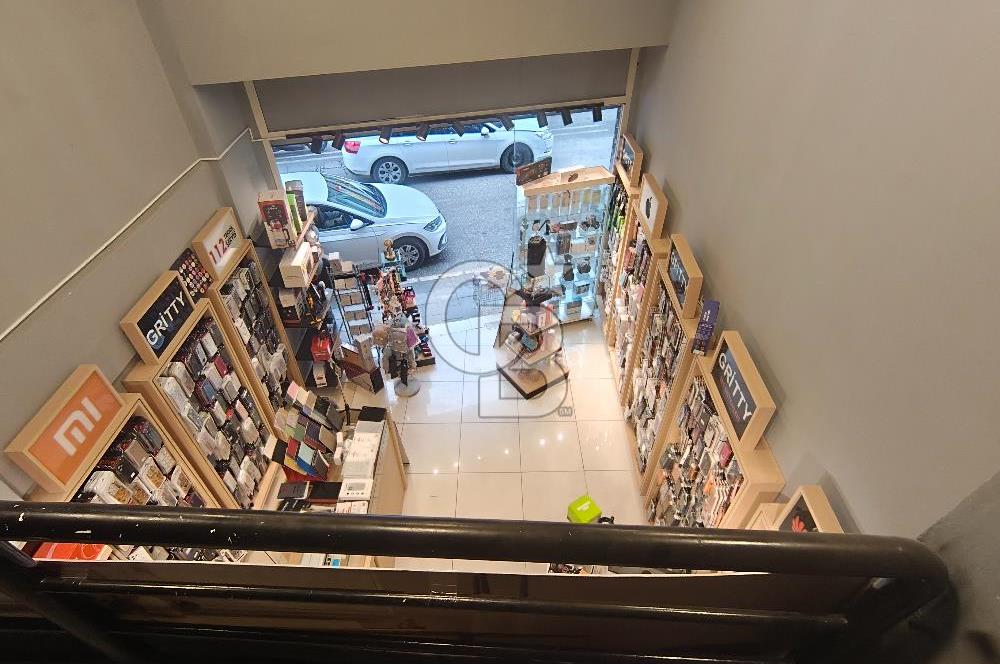 BUCA’DA İŞLEK ANA CADDE ÜZERİNDE DEVREN KİRALIK HAZIR İŞLETME!