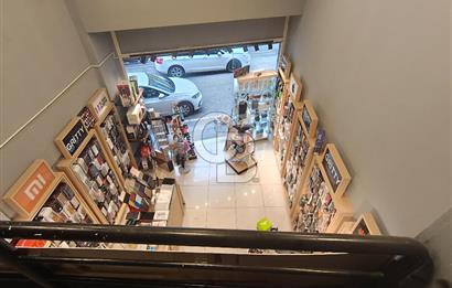 BUCA’DA İŞLEK ANA CADDE ÜZERİNDE DEVREN KİRALIK HAZIR İŞLETME!