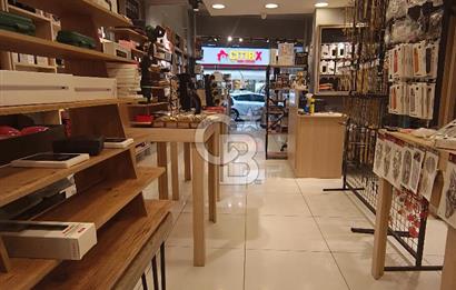 BUCA’DA İŞLEK ANA CADDE ÜZERİNDE DEVREN KİRALIK HAZIR İŞLETME!