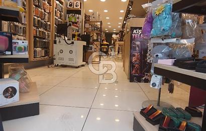 BUCA’DA İŞLEK ANA CADDE ÜZERİNDE DEVREN KİRALIK HAZIR İŞLETME!