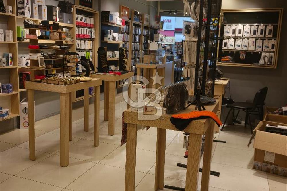 BUCA’DA İŞLEK ANA CADDE ÜZERİNDE DEVREN KİRALIK HAZIR İŞLETME!