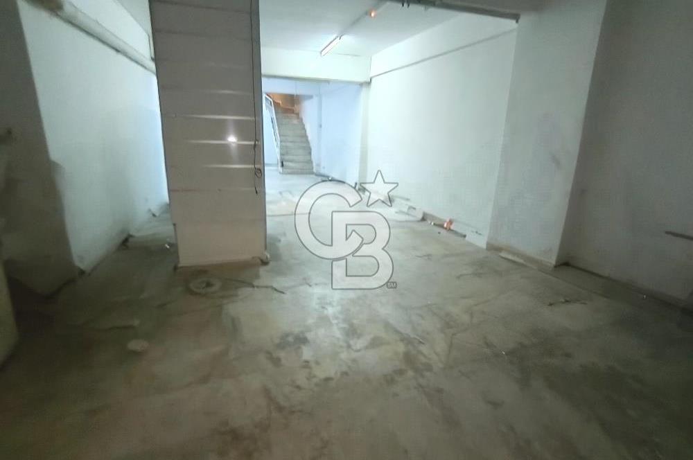 BUCA’DA İŞLEK ANA CADDE ÜZERİNDE DEVREN KİRALIK HAZIR İŞLETME!
