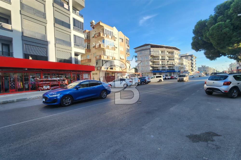 Gümüldür Fevzi Çakmak'ta 205 m² Kiralık Dükkan