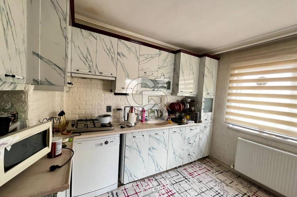 MENDERES'TE CADDE ÜZERİ 3+1 ASANSÖRLÜ KAPALI OTOPARKLI 2 BANYOLU