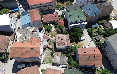 MERKEZDE 229M2 ARSA ÜZERİNDE 2KAT MÜSTAKİL EV-GARAJ-DÜKKAN