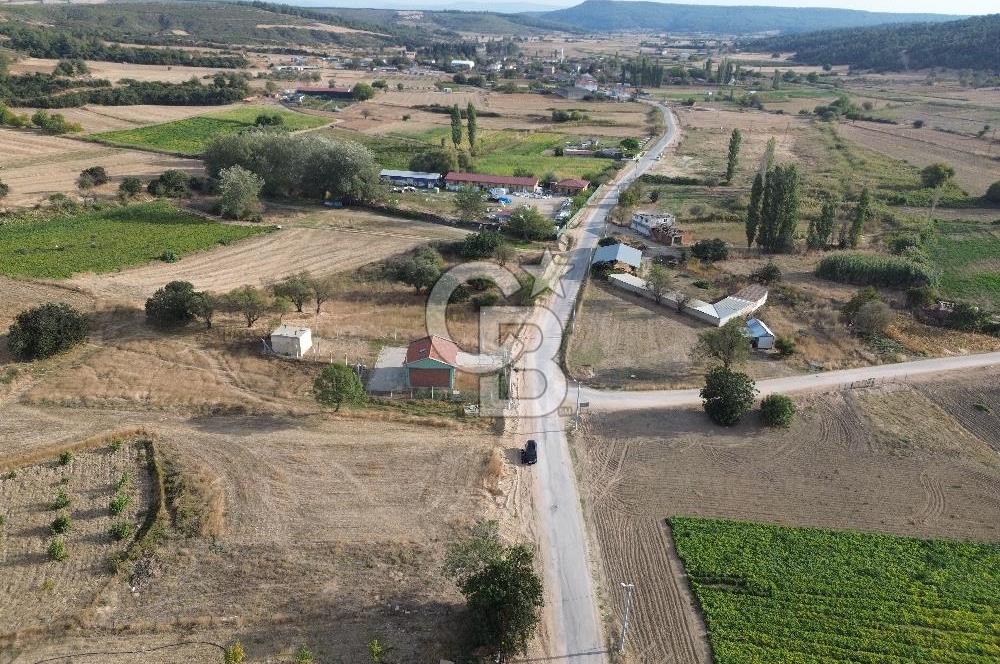 ÇANAKKALE ECEABAT KUMKÖYDE YOLA CEPHE SATILIK TARLA