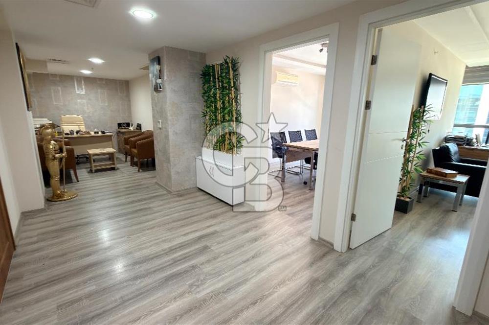 İZMİR BAYRAKLI EMİNOĞLU PLAZADA PRESTİJLİ SATILILIK 3+1 PLAZA OFİSİ