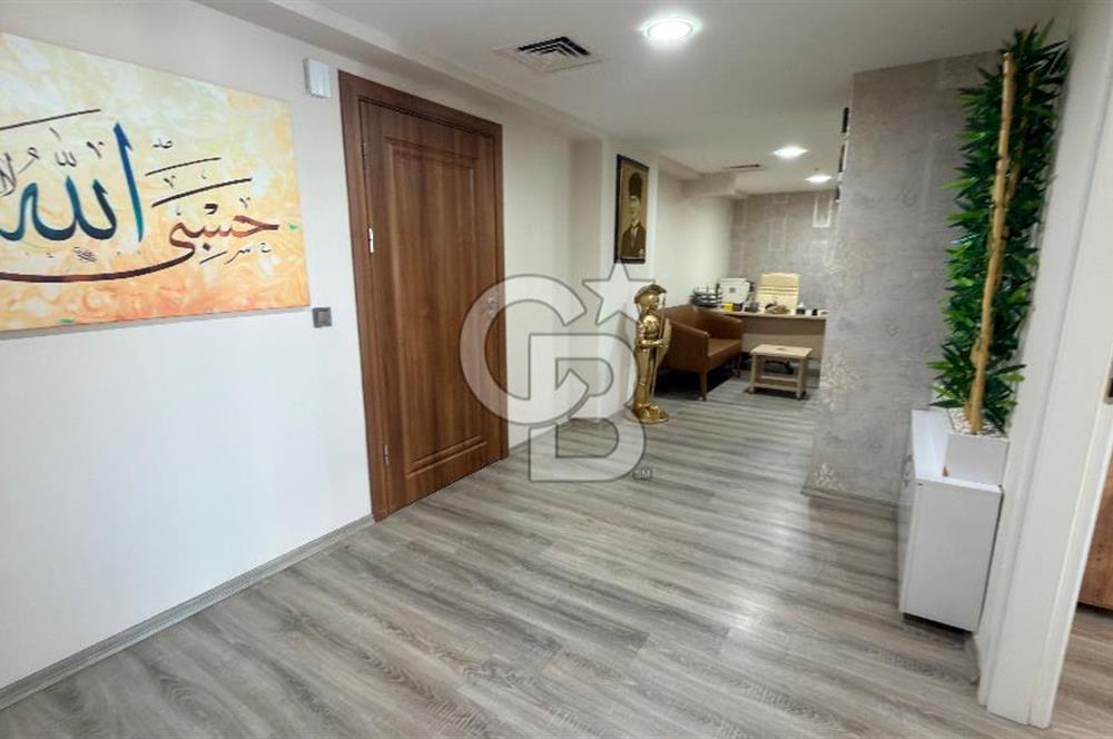 İZMİR BAYRAKLI EMİNOĞLU PLAZADA PRESTİJLİ SATILILIK 3+1 PLAZA OFİSİ