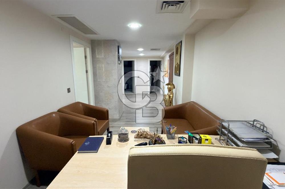 İZMİR BAYRAKLI EMİNOĞLU PLAZADA PRESTİJLİ SATILILIK 3+1 PLAZA OFİSİ