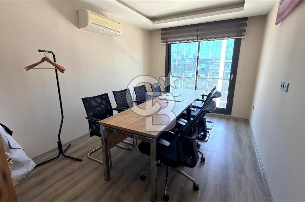 İZMİR BAYRAKLI EMİNOĞLU PLAZADA PRESTİJLİ SATILILIK 3+1 PLAZA OFİSİ