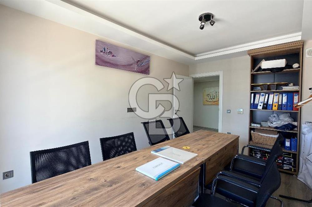 İZMİR BAYRAKLI EMİNOĞLU PLAZADA PRESTİJLİ SATILILIK 3+1 PLAZA OFİSİ