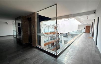 İZMİR BAYRAKLI EMİNOĞLU PLAZADA PRESTİJLİ SATILILIK 3+1 PLAZA OFİSİ