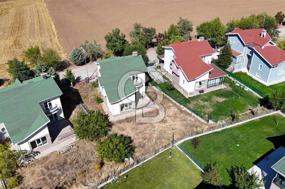 ŞEHİTALİ PET DOĞA KONUTLARI NDA MÜSTAKİL NATAMAM VİLLA