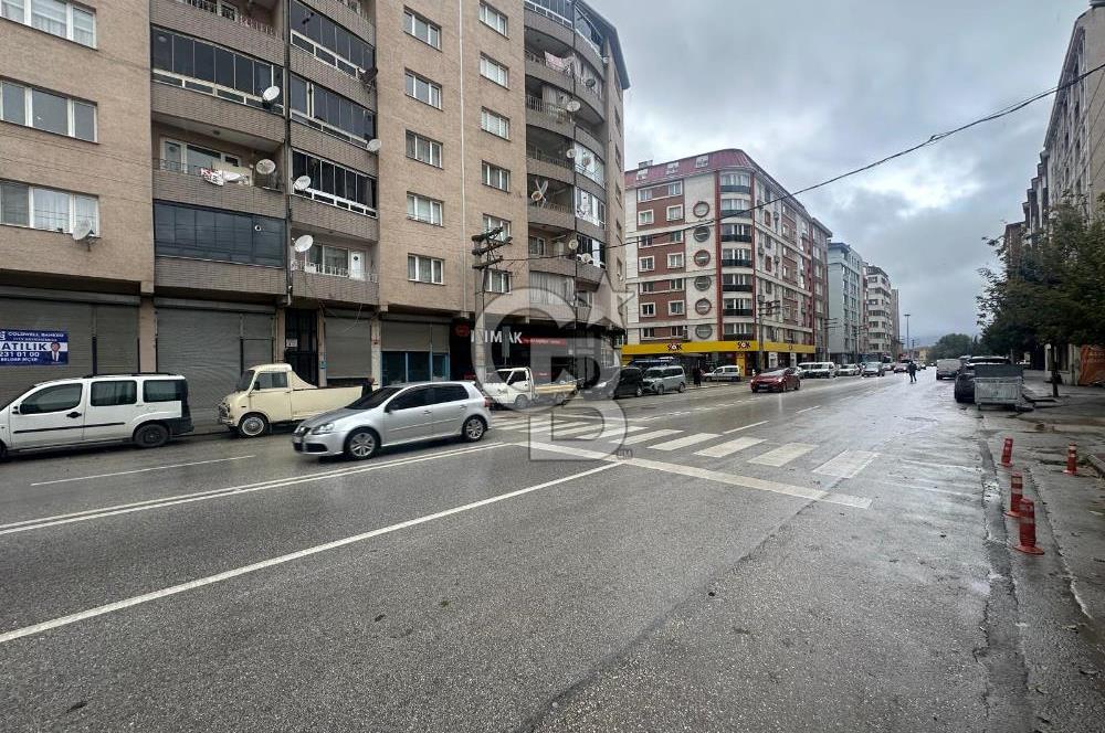 CB CITY' DEN GAZİ YAKUP SATAR CADDESİ ÜZERİNDE SATILIK İŞ YERİ