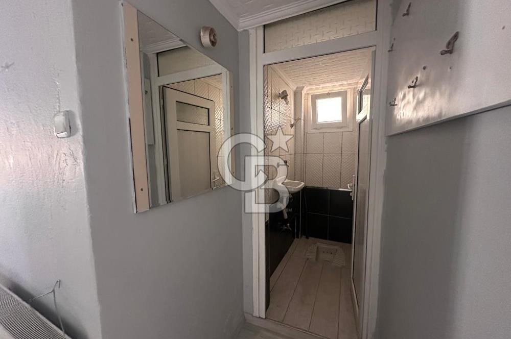 BORNOVA İNÖNÜ MAHALLESİ’NDE BAHÇE KULLANIMLI 3+1 KİRALIK DAİRE