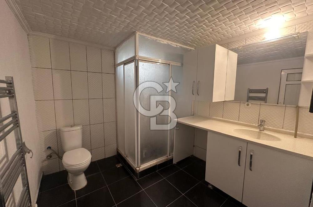 BORNOVA İNÖNÜ MAHALLESİ’NDE BAHÇE KULLANIMLI 3+1 KİRALIK DAİRE