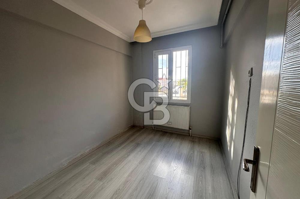 BORNOVA İNÖNÜ MAHALLESİ’NDE BAHÇE KULLANIMLI 3+1 KİRALIK DAİRE