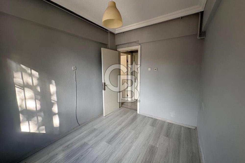 BORNOVA İNÖNÜ MAHALLESİ’NDE BAHÇE KULLANIMLI 3+1 KİRALIK DAİRE