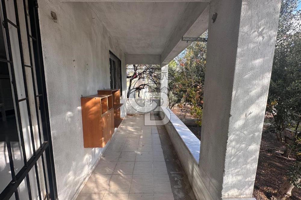 BORNOVA İNÖNÜ MAHALLESİ’NDE BAHÇE KULLANIMLI 3+1 KİRALIK DAİRE