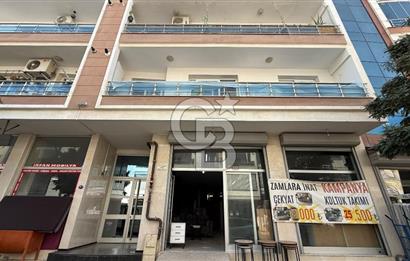 Menderes Cüneytbey'de Satılık Dükkan