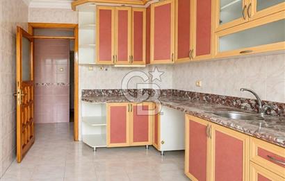 Gümüşpala Mahallesinde 3+1 Geniş Kiralık Daire