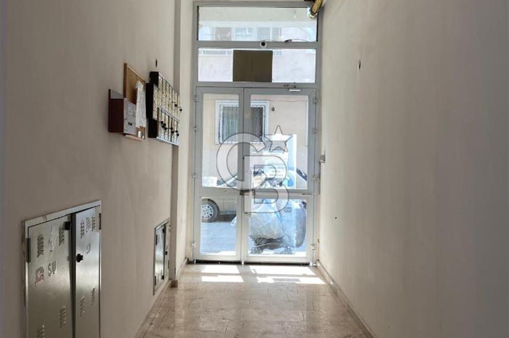GÖRÜKLE'DE SERVİS GÜZERGAHLARINA YAKIN 1+1 KİRALIK DAİRE