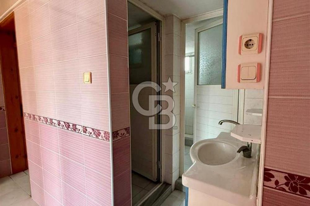 Gümüşpala Mahallesinde 3+1 Geniş Kiralık Daire