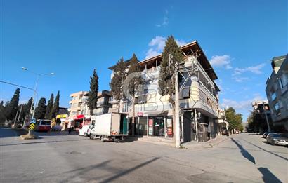 BORNOVA ÜMİT MAHALLESİ'NDE KİRALIK GENİŞ CADDE ÜSTÜ 3+1 DAİRE