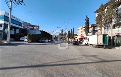 BORNOVA ÜMİT MAHALLESİ'NDE KİRALIK GENİŞ CADDE ÜSTÜ 3+1 DAİRE