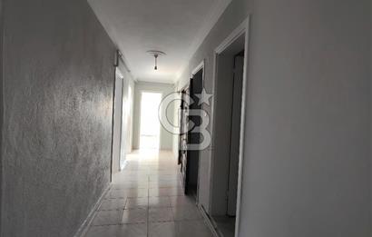 BORNOVA ÜMİT MAHALLESİ'NDE KİRALIK GENİŞ CADDE ÜSTÜ 3+1 DAİRE