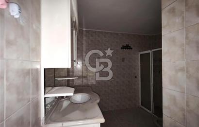 BORNOVA ÜMİT MAHALLESİ'NDE KİRALIK GENİŞ CADDE ÜSTÜ 3+1 DAİRE