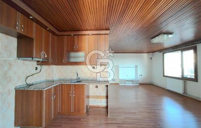BORNOVA ÜMİT MAHALLESİ'NDE TERASLI KİRALIK 1+1 DAİRE